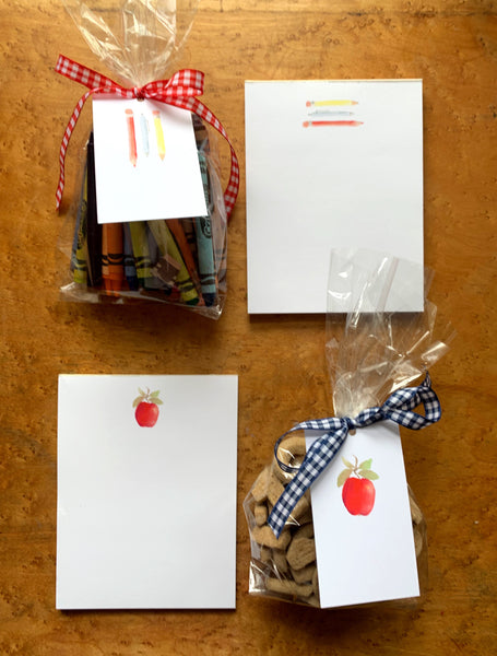 apple gift tags